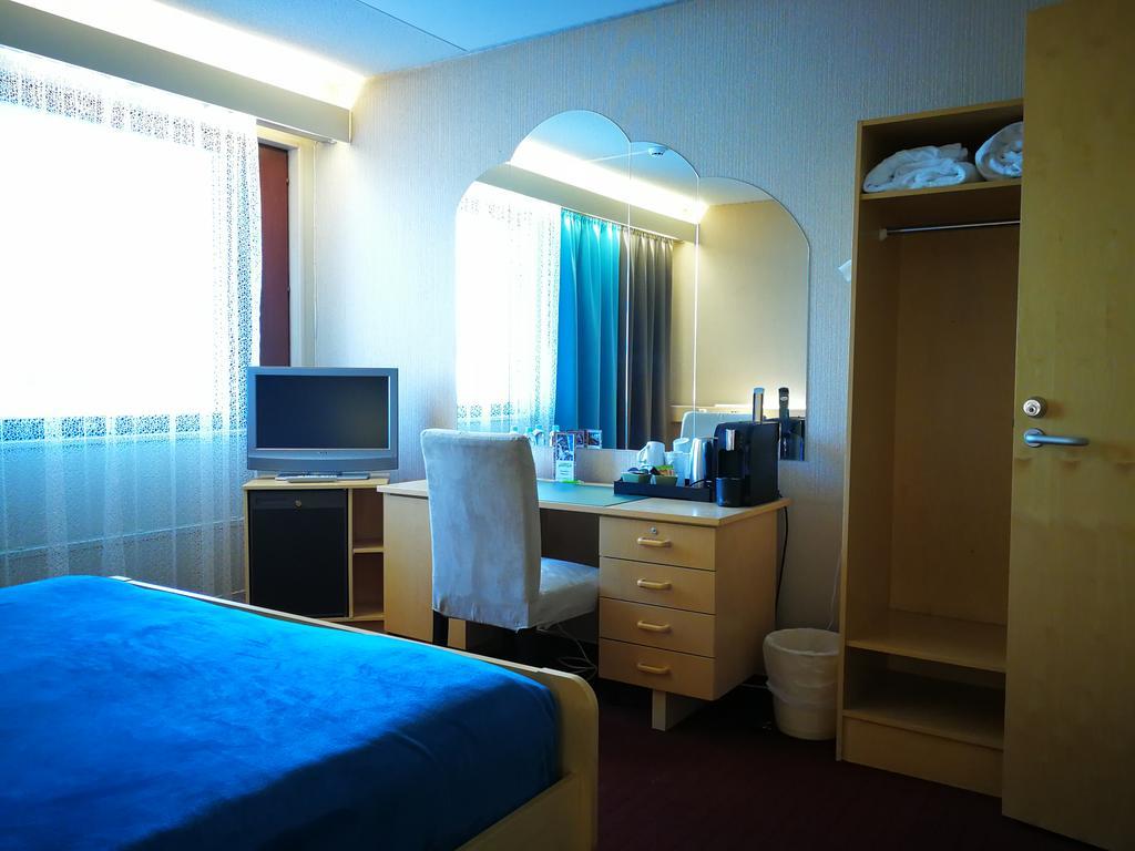 Hotel Jaemsae エクステリア 写真