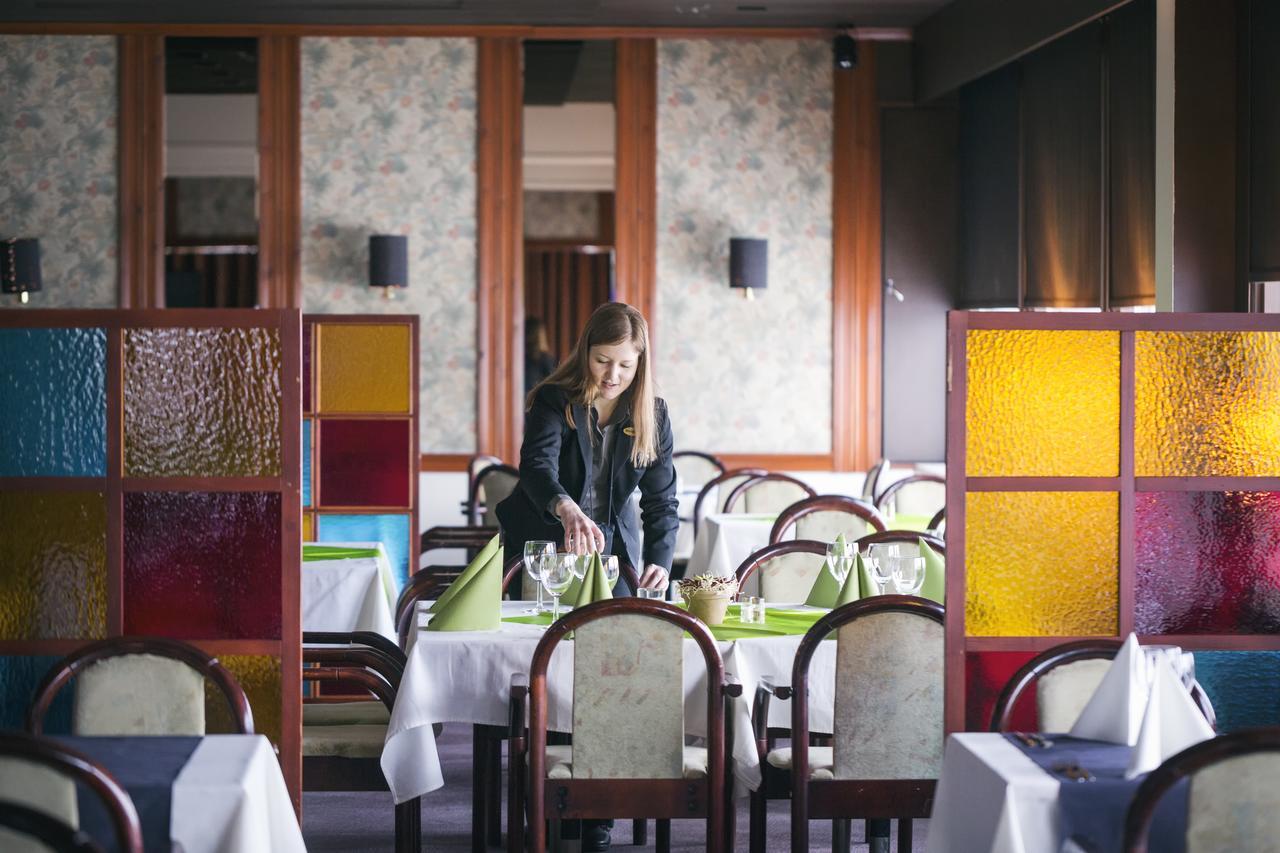 Hotel Jaemsae エクステリア 写真
